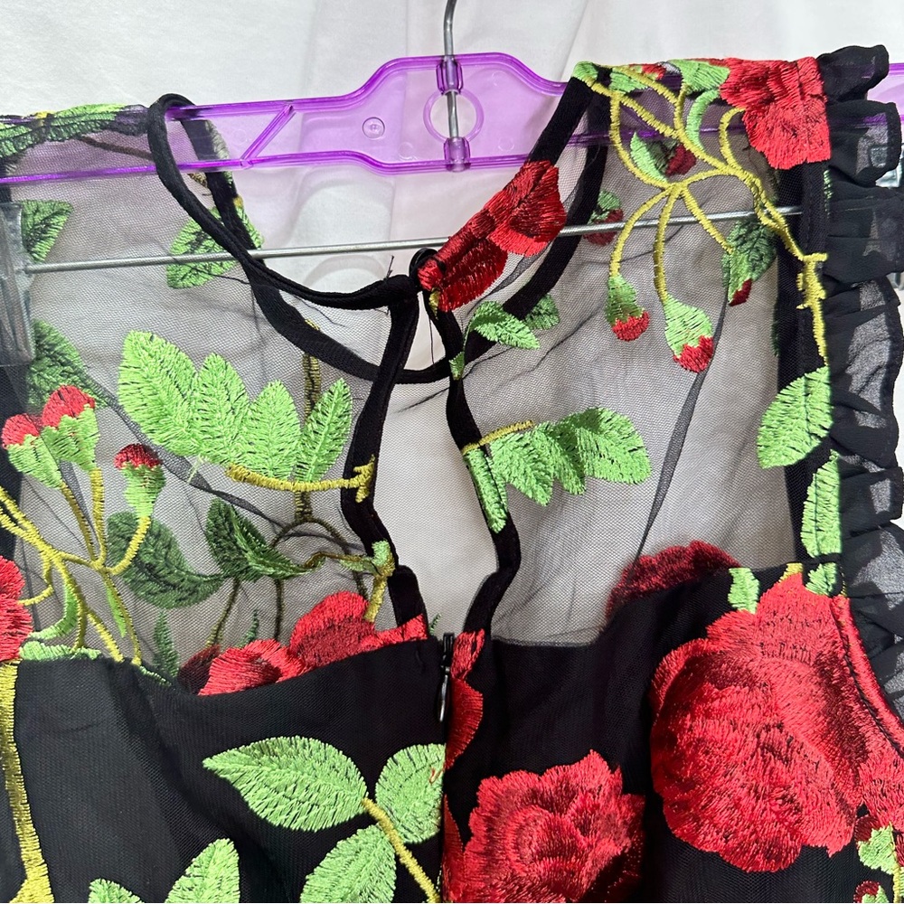 NWT LuLu’s Blissful Bouquet Black Floral Embroidered Ruffled Mini Dress Size S - Picture 12 of 16